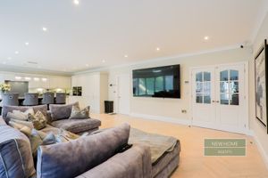 Photo 67- click for photo gallery